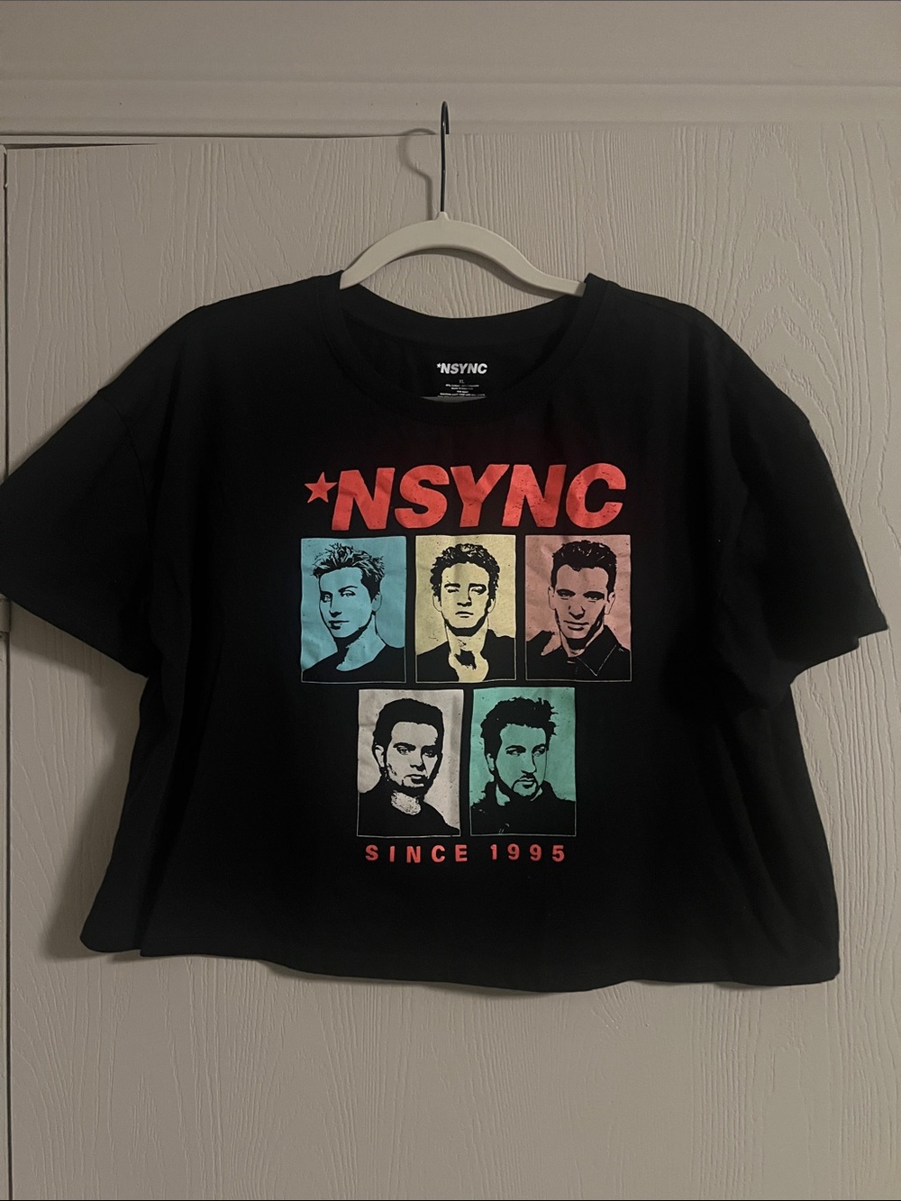 Black Graphic NSYNC‎ Cropped T‑Shirt — Size XL